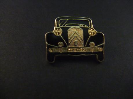 Citroën Traction Avant oldtimer goudkleurig